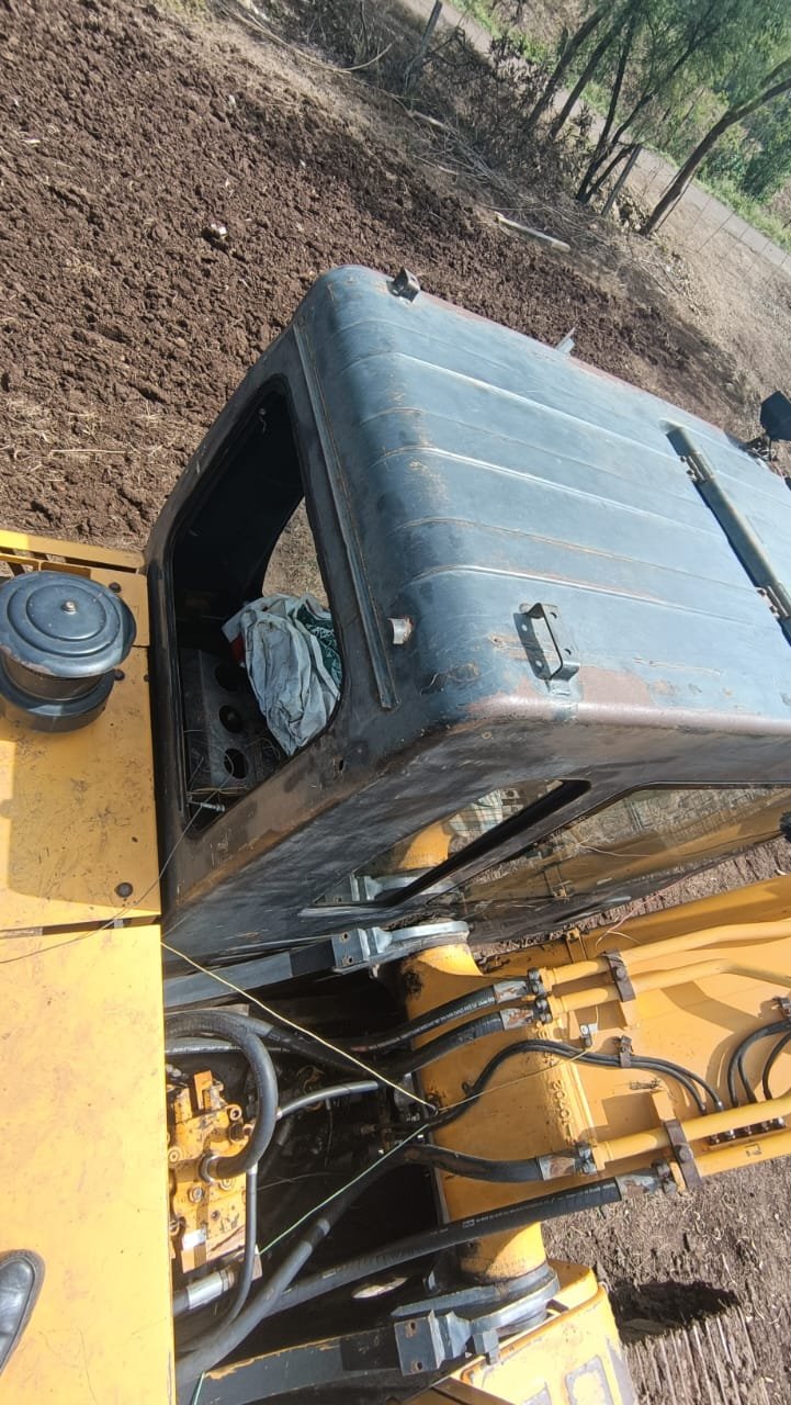 Standard Excavator 8T